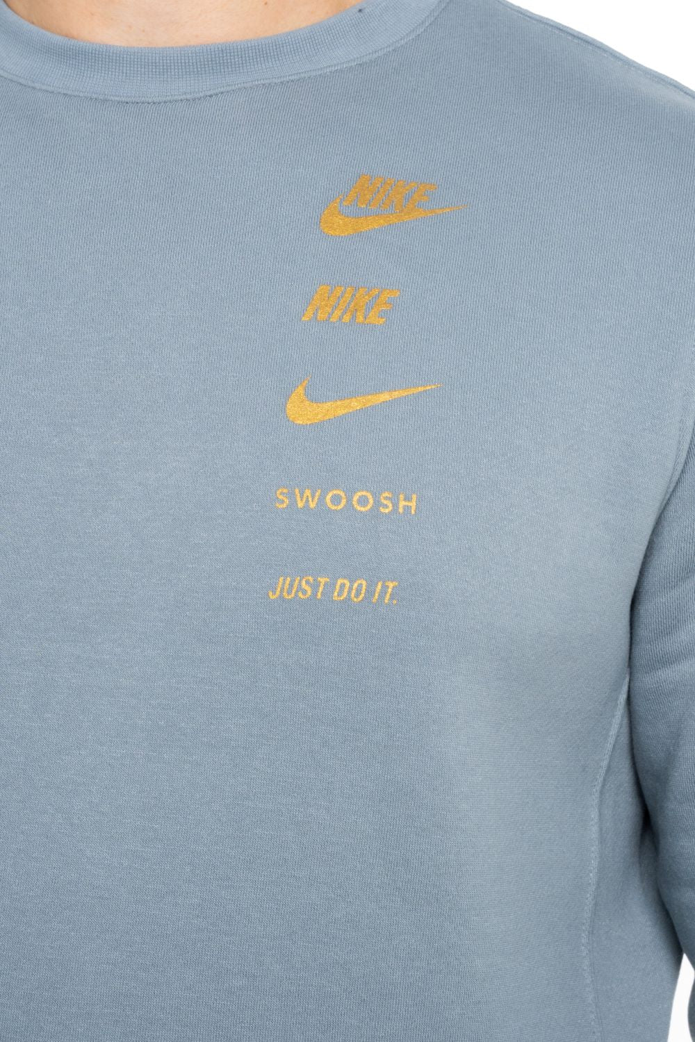 Nike Standard Issue Crew Sweatshirt