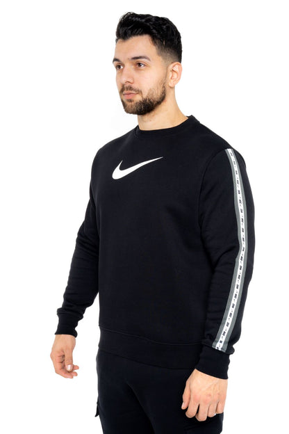 Nike Repeat Sweatshirt