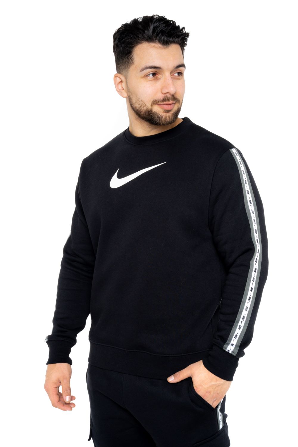 Nike Repeat Sweatshirt