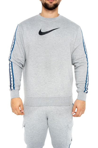 Nike Repeat Sweatshirt