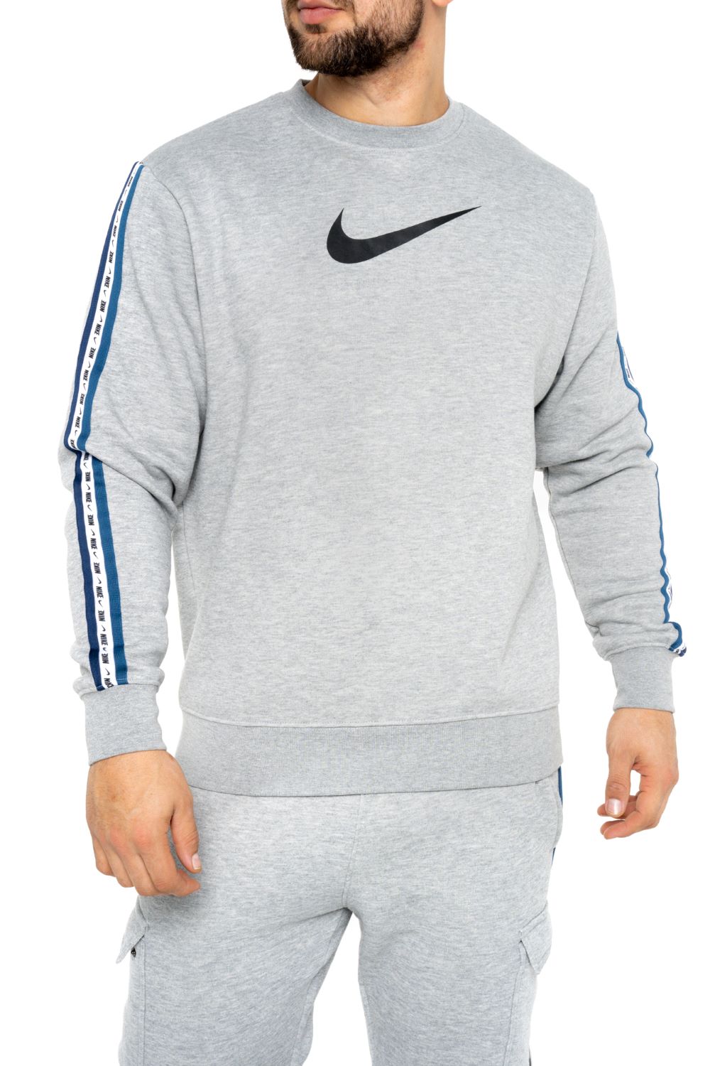 Nike Repeat Sweatshirt