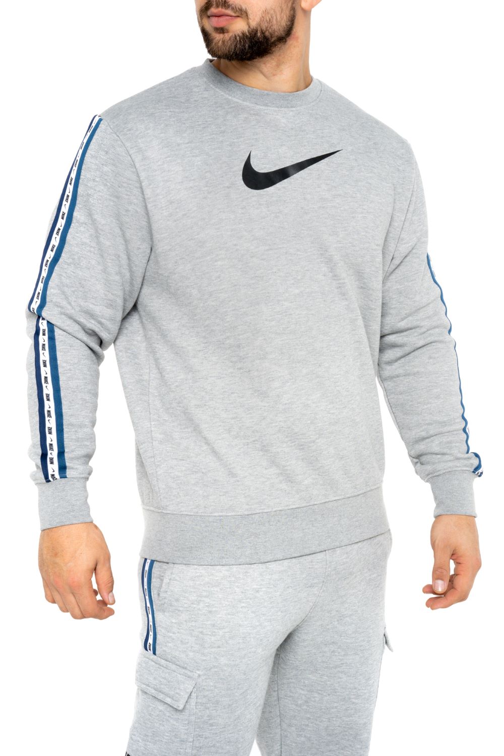 Nike Repeat Sweatshirt