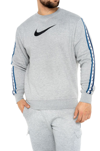 Nike Repeat Sweatshirt