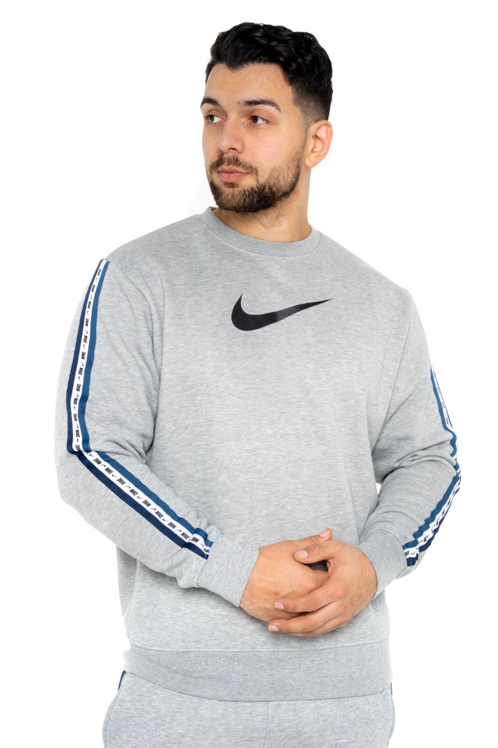 Nike Repeat Sweatshirt