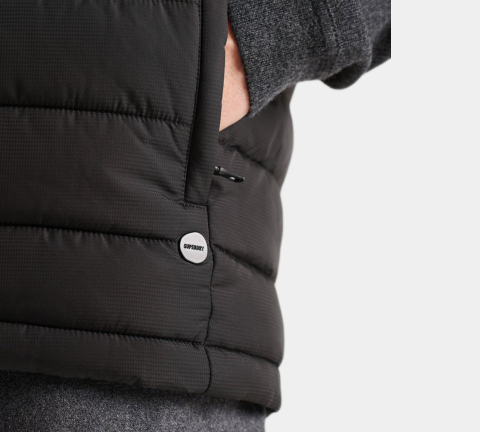 Superdry Studios Fuji Gilet M5011149A-02A Black S-2XL