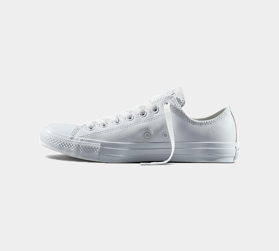 White leather on sale converse size 3