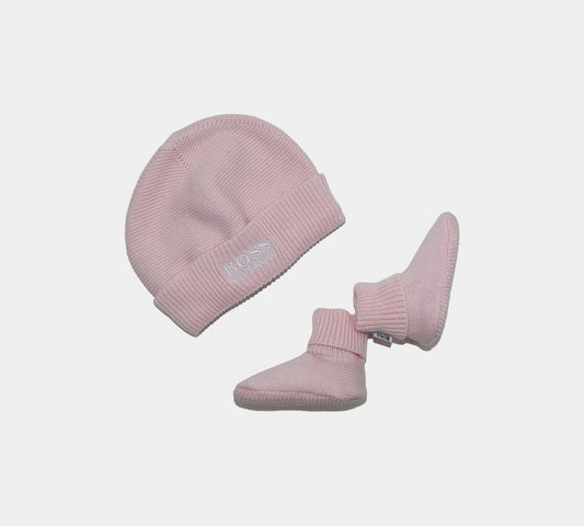Hugo Boss Baby Knit Accessories Gift Set J9830A44L Beani Hat/Booties Pink UK 1-6 Months Old